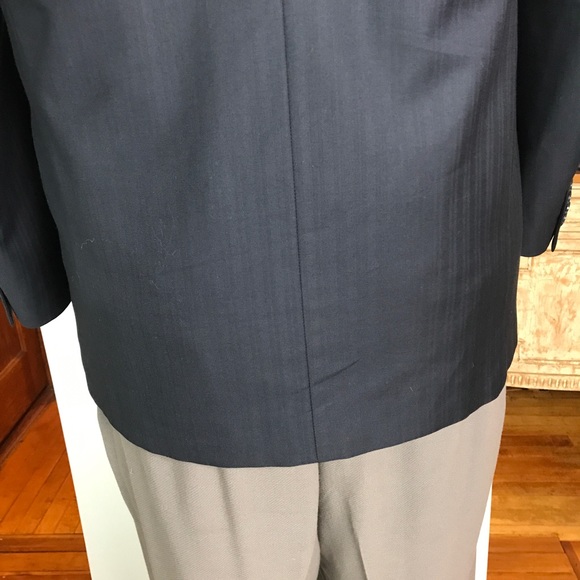 Halston Mens Sport coat, Dk Navy, Sz 42L - Picture 6 of 7